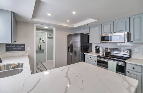 Citrus Park House | Logan's Hideway & Grill, 15 Minutes from Airport