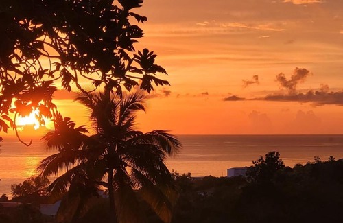Basse-Terre House | logement accès piscine
