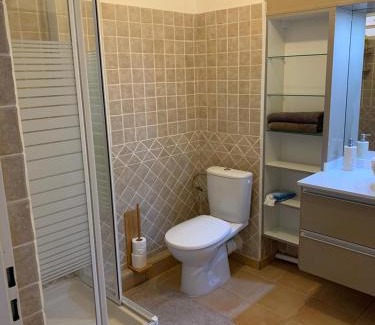 Riviere-Sens Apartment | logement entier vue sur mer