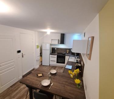 Parthenay Apartment | logement T2 neuf - centre-ville