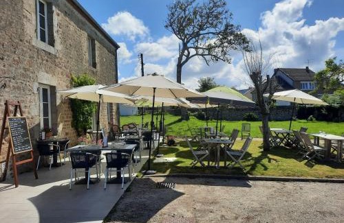 Carolles Hotel | Logis Auberge de Carolles