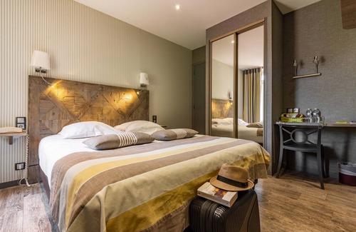 Ducey Hotel | Logis Auberge de la Sélune