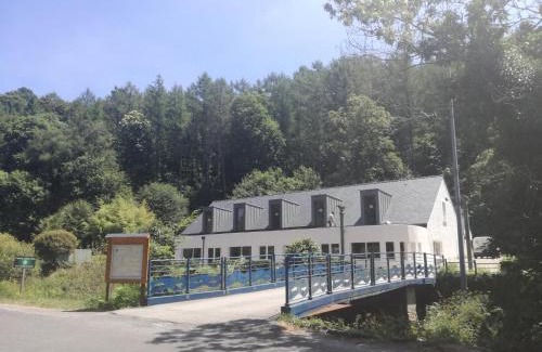 Inguiniel Hotel | Logis Auberge de Pont Calleck