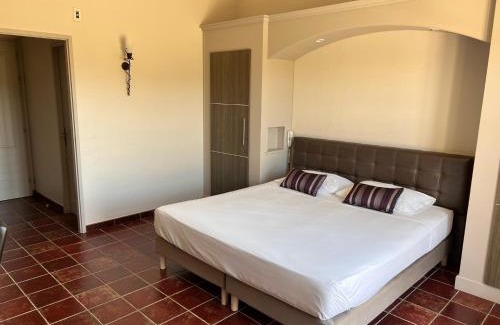 Aragon Hotel | Logis Hôtel Restaurant La Bergerie