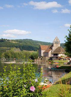 Beaulieu-sur-Dordogne Hotel | Logis hotel les flots bleus
