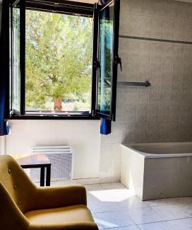 Bouc-Bel-Air Hotel | LOGIS HOTEL & RESTAURANT L'ETAPE Bouc Bel Air - Gardanne