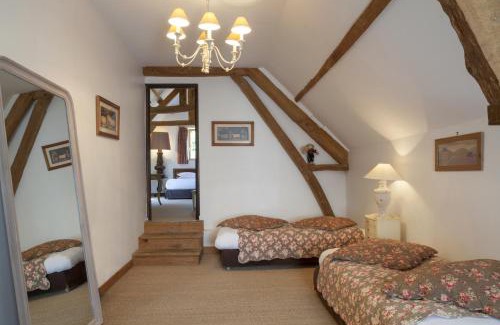 Wierre-Effroy Hotel | Logis La Ferme Du Vert