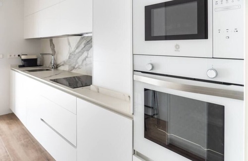 La Paz Apartment | LOIRA SANTA GEMA: Apartment with swimming pool and wellness area