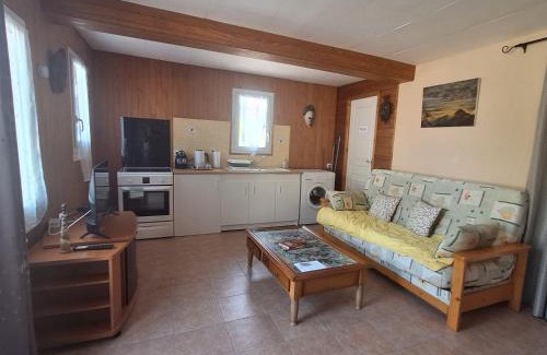 Saint-Martial-d'Albarede Apartment | Lola