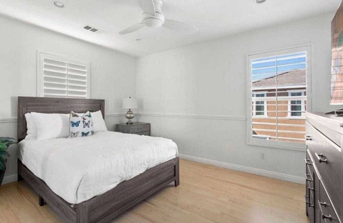 Redlands House | Loma Vista Retreat on Lugo Dr