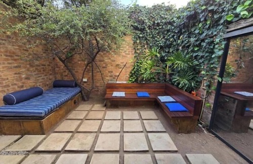 Die Wilgers Apartment | Lombard Manor Superior King Room