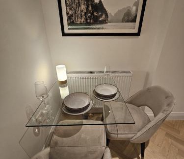 Kilburn Apartment | London Apartment West One