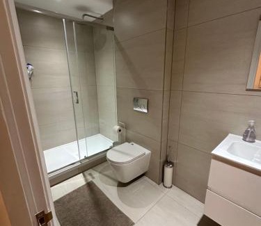 Kilburn Apartment | London Apartment West One