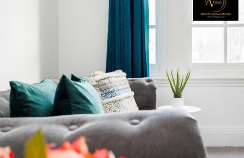 Cathedrals Apartment | London Bridge 2 Bed Apartment - Sleeps 3