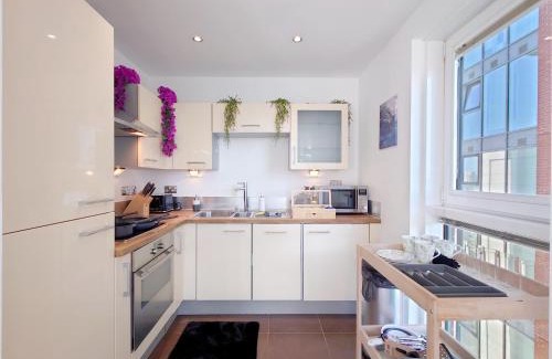 Docklands Apartment | London ExCeL Stays - One bed Apartment