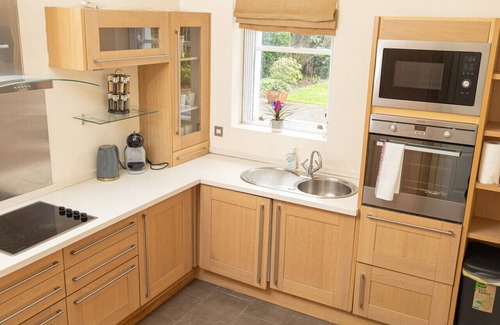 Thamesfield Apartment | London/Putney amazing apartment with River Thames view/parking