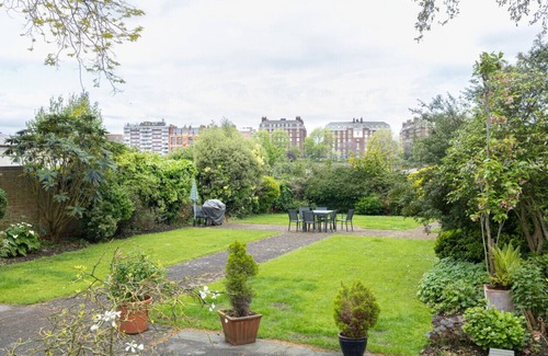 Thamesfield Apartment | London/Putney amazing apartment with River Thames view/parking