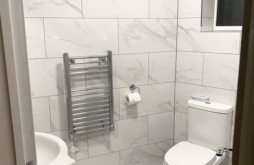 Hatch Lane Apartment | London Studio