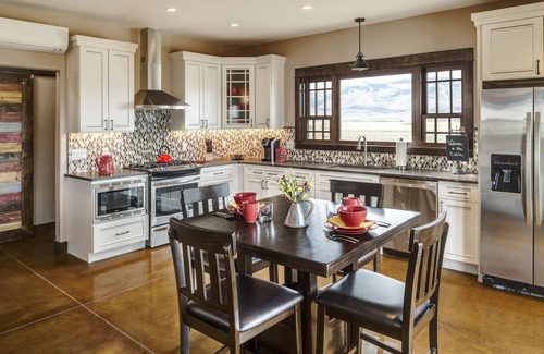 Livingston Cottage | Lone Cactus Cottage Paradise Valley