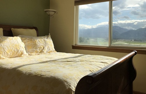 Stevensville House | ⭐Lone Rock House Majestic 360° Mountain Views 5BR