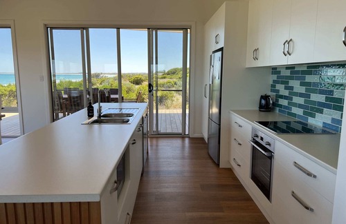 Waterhouse House | Long Beach Break Summ