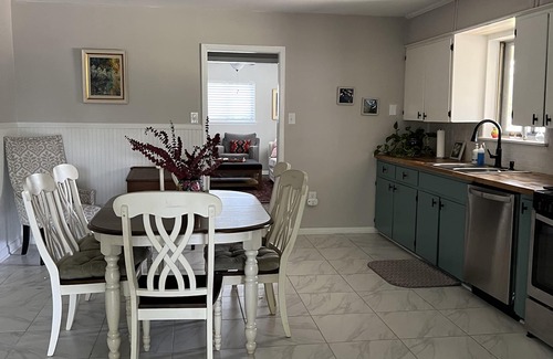Long Beach House | Long Beach Lanai