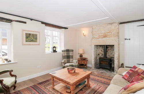 Hinton Charterhouse Cottage | LONG COTTAGE, pet friendly, with open fire in Hinton Charterhouse
