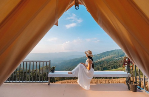 Tap Tao Cabin | Long Hak Khao Camping Phu Chi Fa