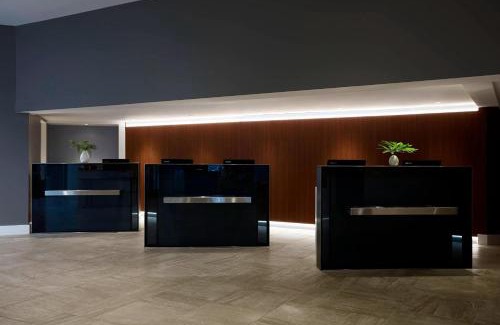 East Garden City Hotel | Long Island Marriott Hotel