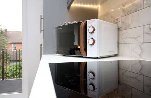 Pontcanna Apartment | Long Stay Offer - The North - 3 Bed Flat w/Parking