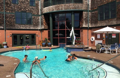 The Point Condo | Long Wharf, Newport Onshore, MORE