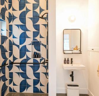 Stinson Beach Hotel | Longboard Studio includes King Bed and Kitchenette