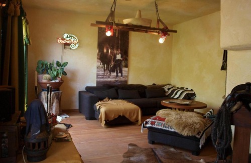 Schonau Hotel | Longhorn Ranch Countryhotel - Garni