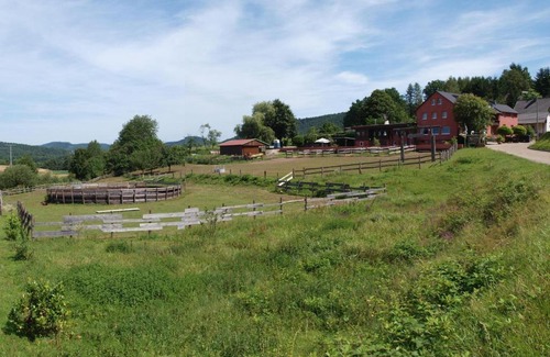 Schonau Hotel | Longhorn Ranch Countryhotel - Garni