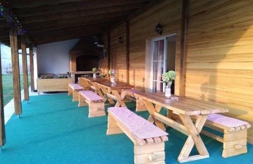 Kutina Hotel | LONJSKI DVORI