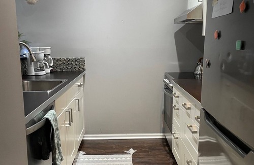 Lower Lonsdale Apartment | Lonsdale Quay Apartment