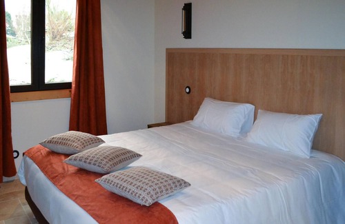 Sainte-Livrade-sur-Lot Apartment | Look forward to an unforgettable vacation in this beautiful apartment in an ideal location!