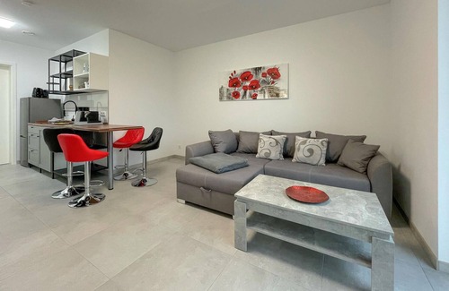 Bad Salzungen Apartment | Look forward to a fantastic stay in this inviting vacation apartment with a landscape panorama.