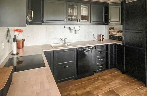 Amot House | Look forward to an adventurous cottage vacation with the whole family