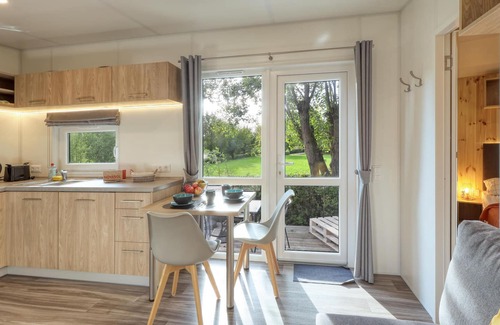Wemding House | Look forward to an eventful vacation close to nature in the Tiny Haus at the Camping Park Wemding!
