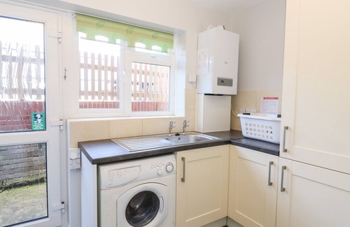 Weymouth Cottage | LOOKOUT, pet friendly, country holiday cottage in Castle Cove