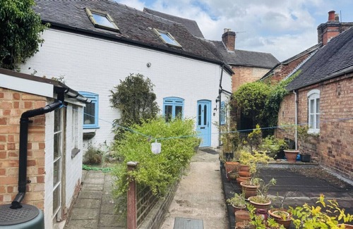 Ashbourne House | Lorash Cottage, Ashbourne