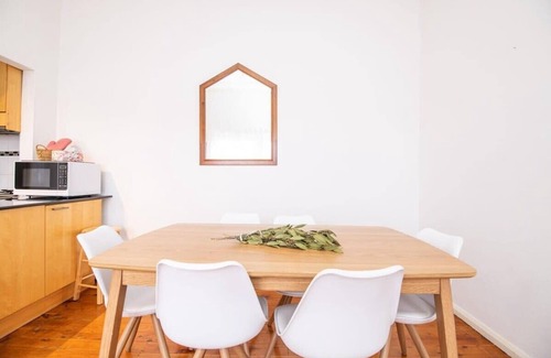 Orange House | Lords Cottage - Charming CBD Home, Pets Allowed