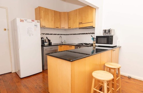 Orange House | Lords Cottage - Charming CBD Home, Pets Allowed