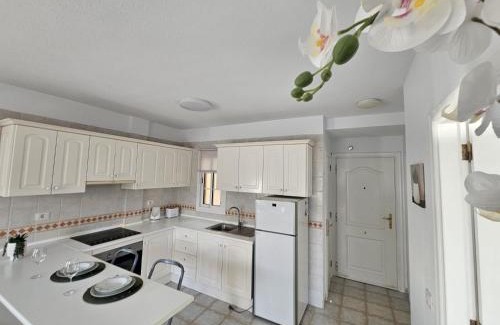 Chayofa Apartment | Los Cristianos Relax Green Appartament