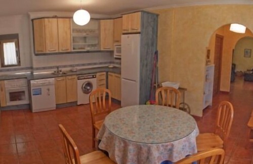 Arenas de San Pedro Cottage | Los Sotillos for 14 people