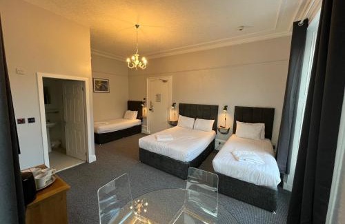 Central Aberdeen House | Lost Guest House Aberdeen