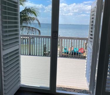 Crescent Beach Hotel | Lost Inn Paradise