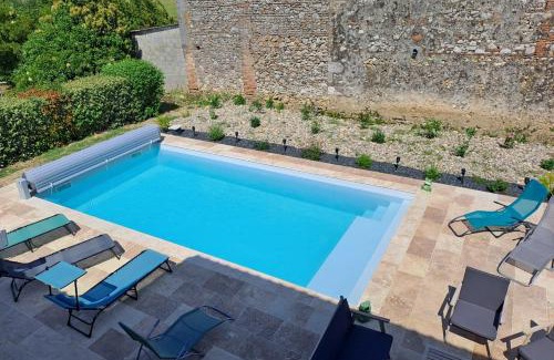 Damazan House | Lot et Garonne Gîte en campagne pour 6 personnes Piscine et jardin