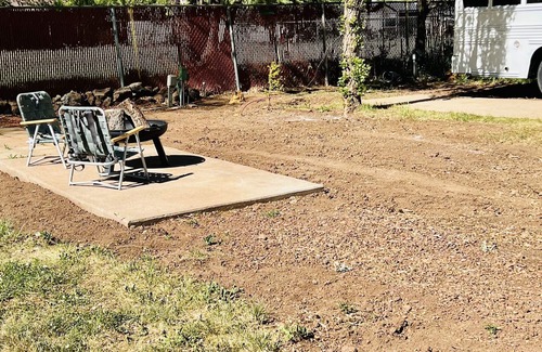 Pinetop RV Rental | LOT SPACES for Airstreams, vintage campers & camper vans @Corduroy Lodge